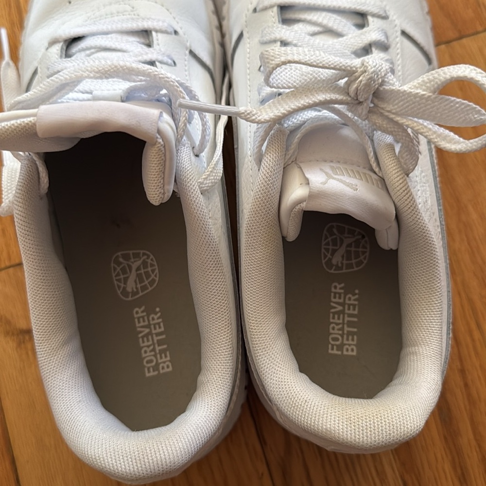 White Puma Shoes
Like NEW! Never worn outdoors. - Picture 7 of 8
